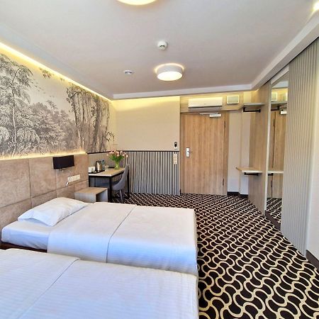 Citi Hotel'S Warszawa-Falenty Raszyn Extérieur photo